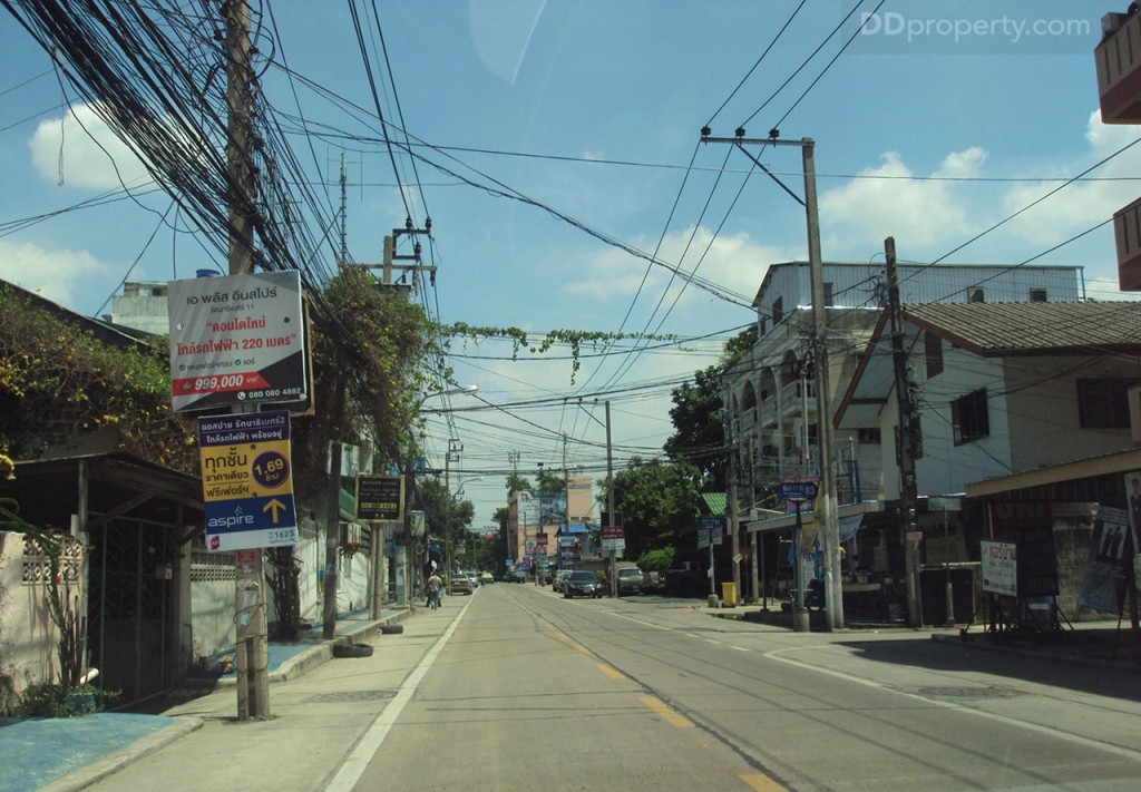 The Crystal Bliss at Rattanathibet 05-003