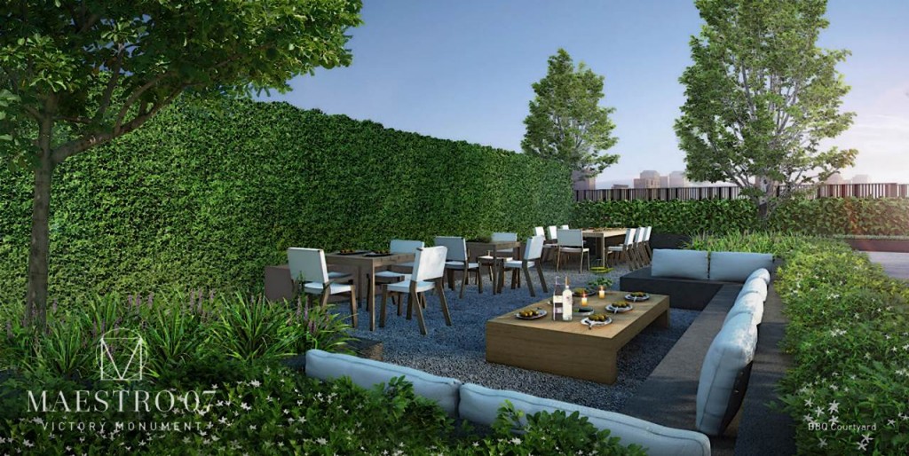 25 Maestro 07MET07-La-BBQ-Courtyard-016