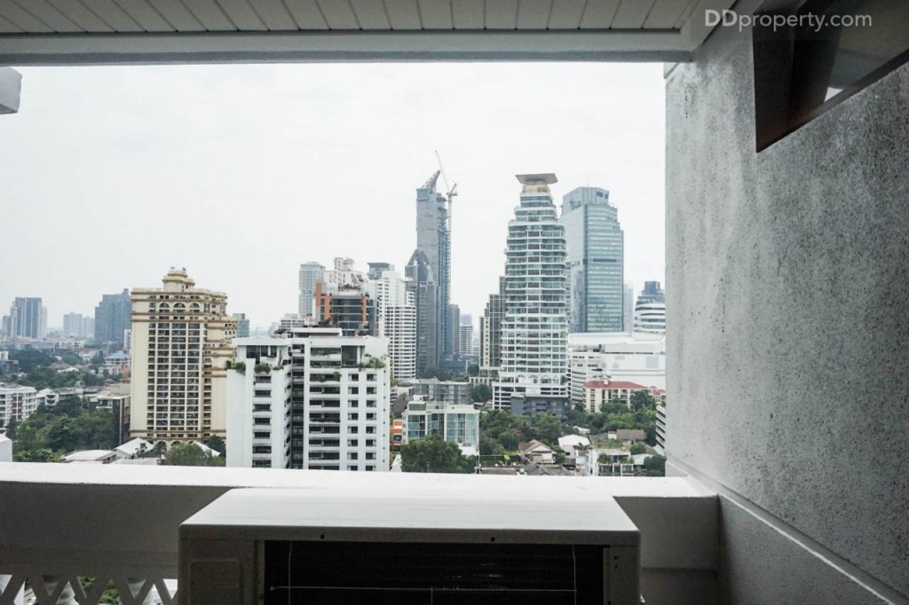 Above Sukhumvit 39 - Room125 DSC01525-127