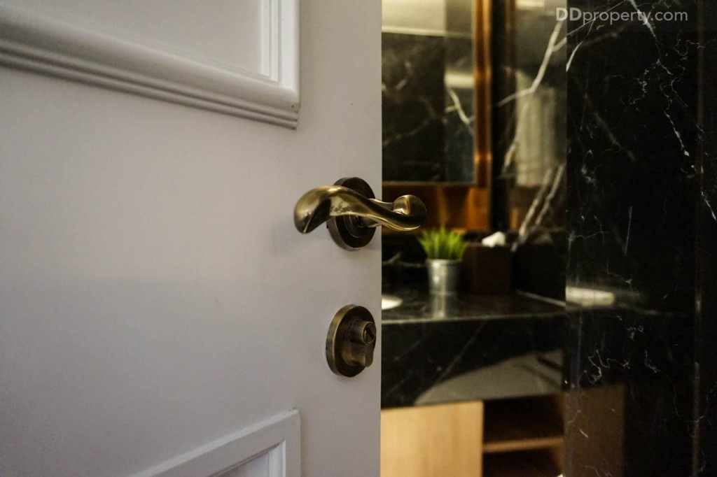 Above Sukhumvit 39 - Room19 DSC01348-019