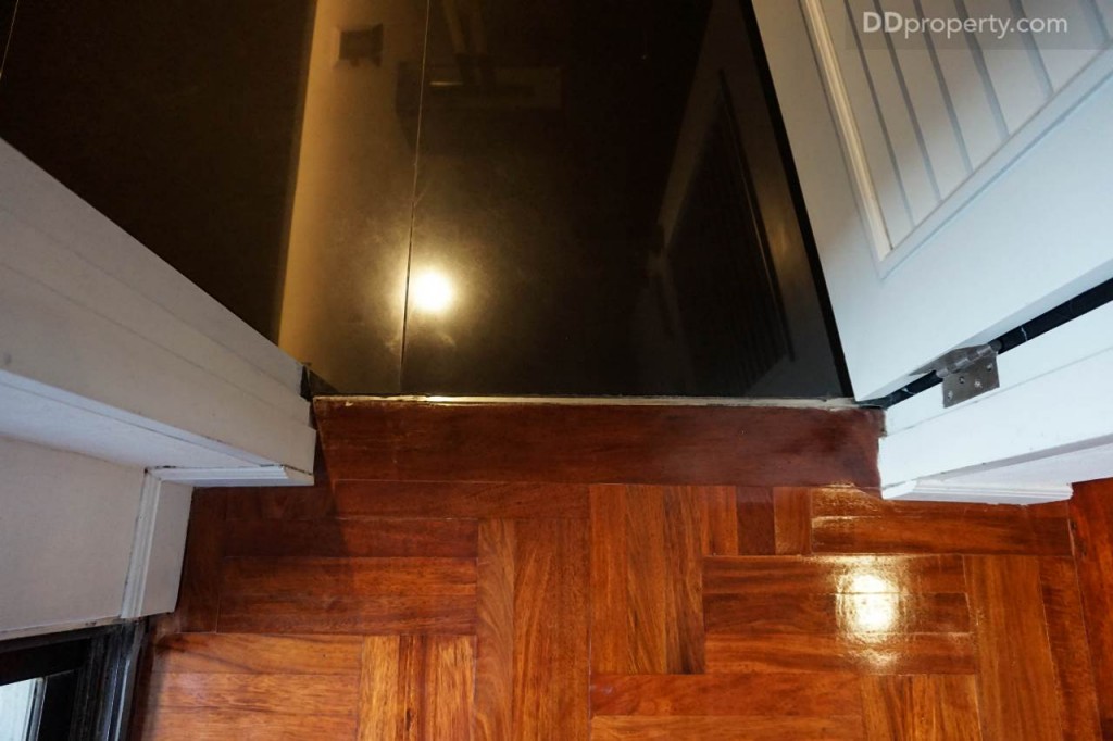 Above Sukhumvit 39 - Room83 DSC01451-081