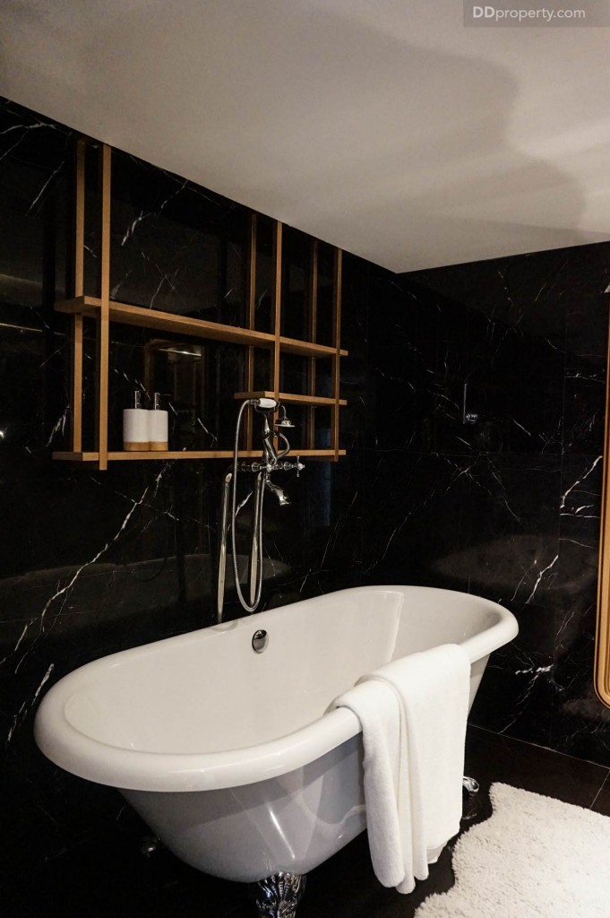 Above Sukhumvit 39 - Room89 DSC01465-087