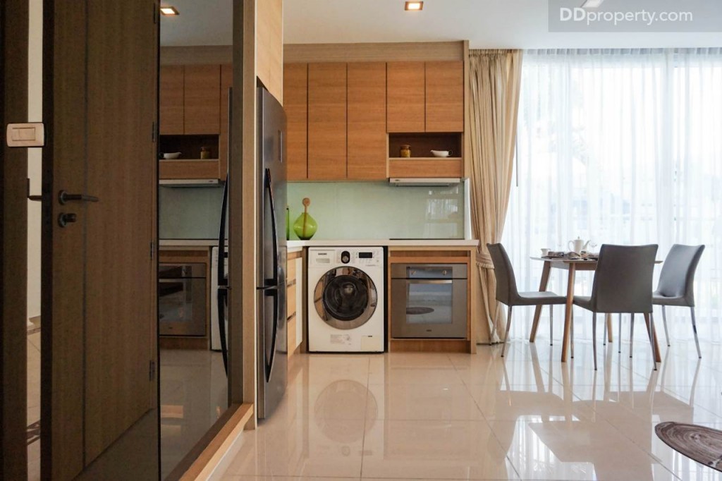 City Garden Tower - Ex room5 DSC02184-005