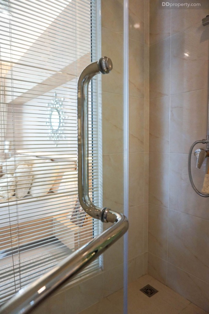 City Garden Tower - Ex room52 DSC02256-046