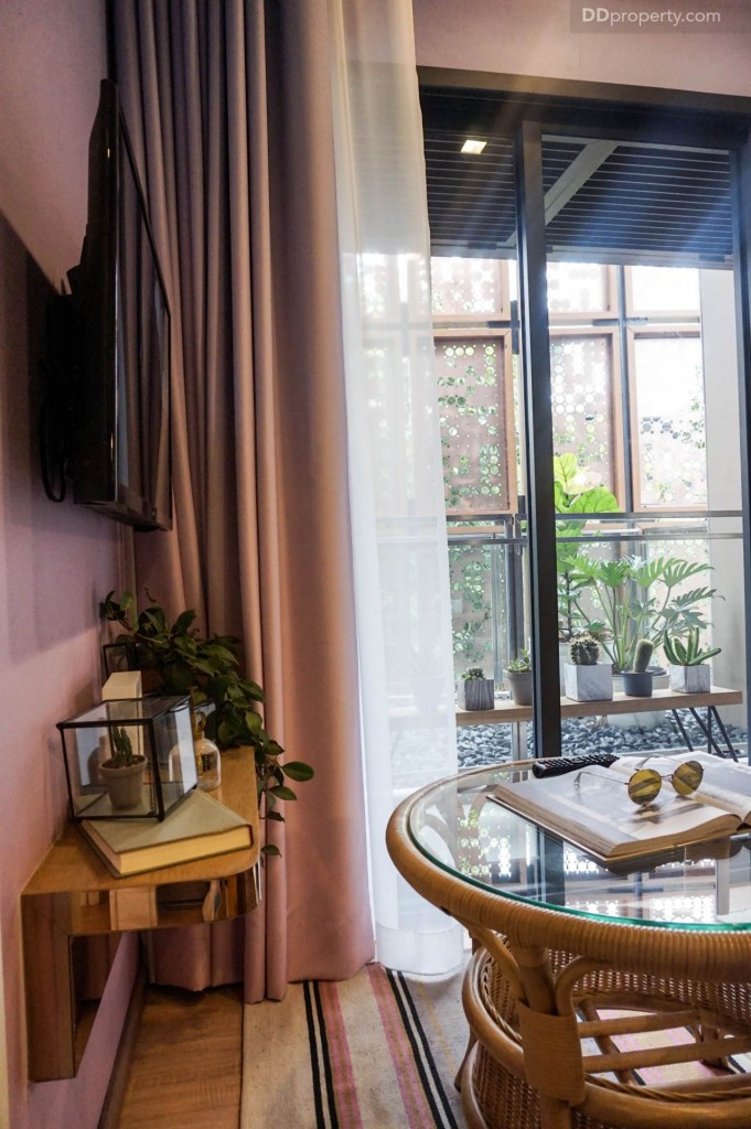 The Line Pahol - Pradipat - 1A 26.2533 DSC01868-034