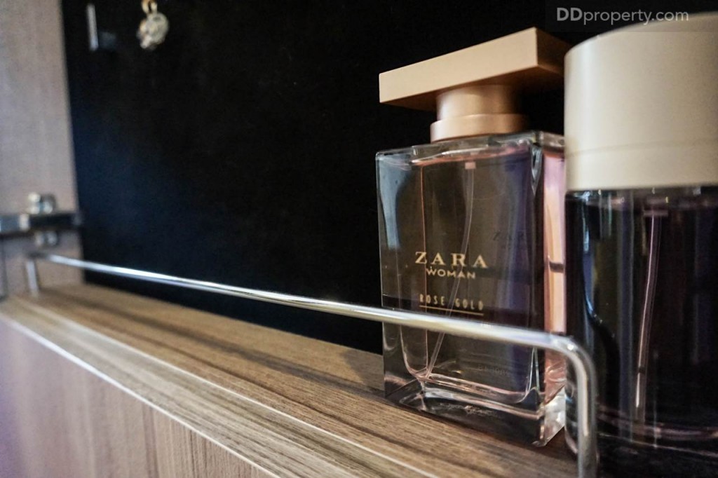 The Line Pahol - Pradipat - 1A 26.2546 DSC01886-048