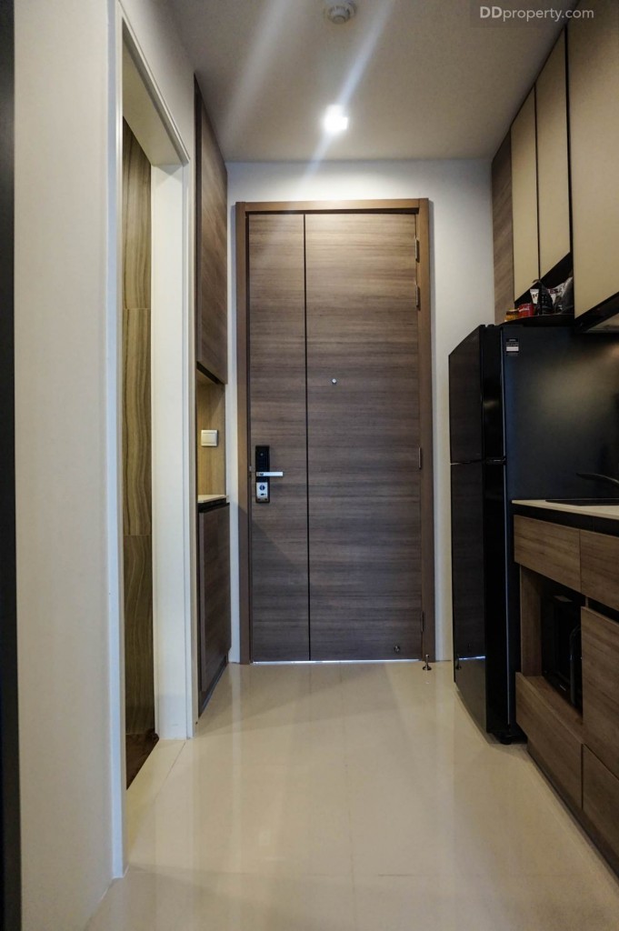 The Line Pahol - Pradipat - 1DM 33.501.3 DSC01916-003