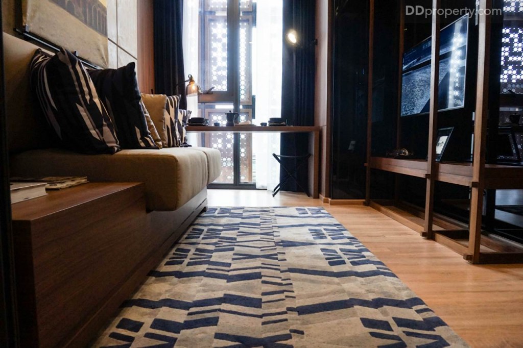 The Line Pahol - Pradipat - 1DM 33.5020 DSC01939-024