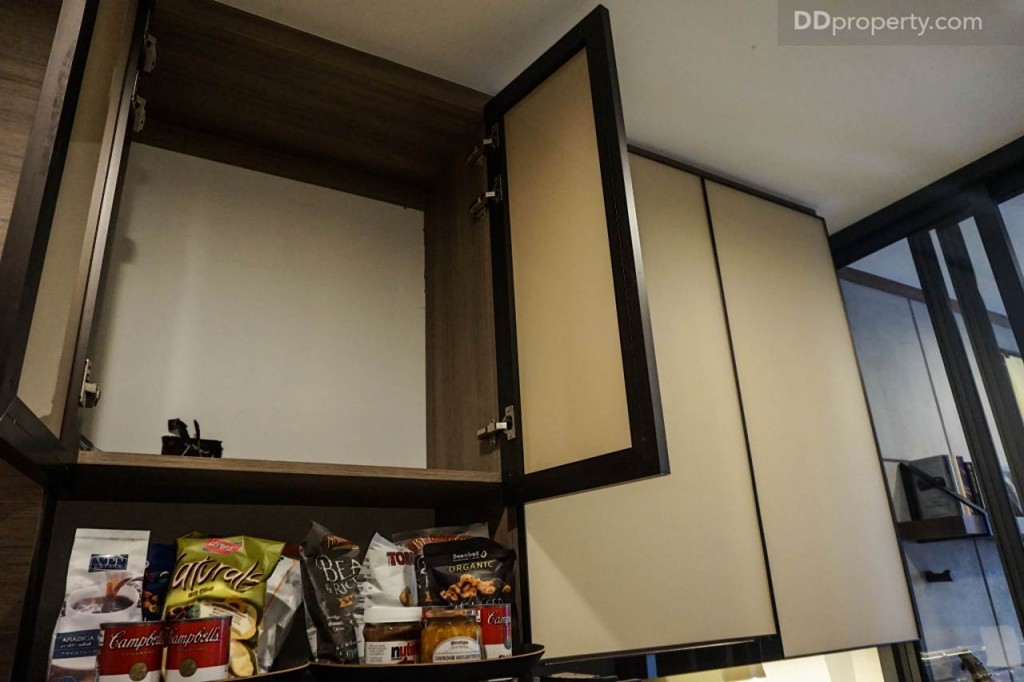 The Line Pahol - Pradipat - 1DM 33.506.3 DSC01970-011