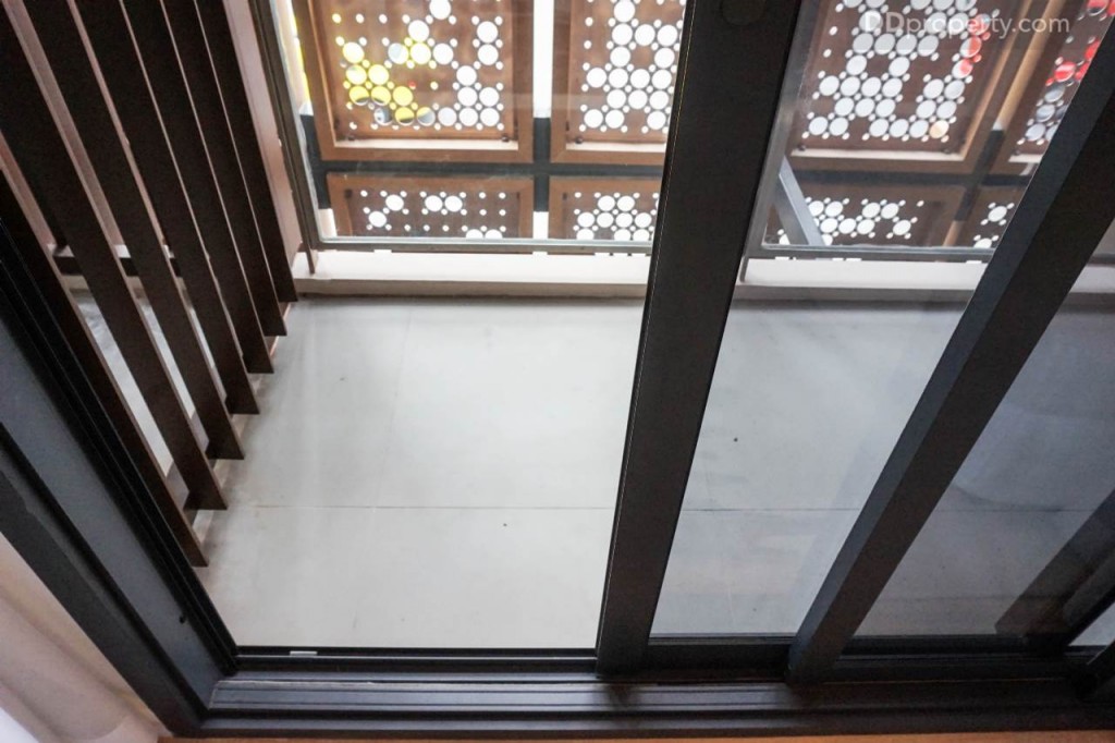 The Line Pahol - Pradipat - 2A 51.2028 DSC02027-029