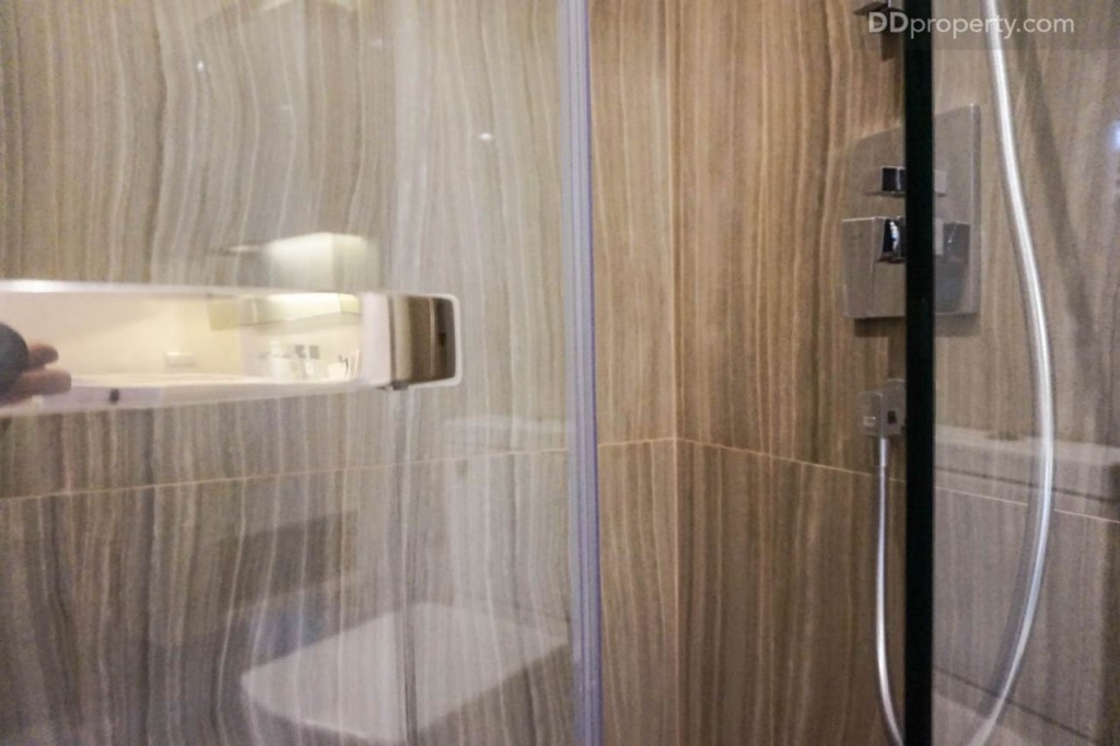 The Line Pahol - Pradipat - 2A 51.2039 DSC02037-039