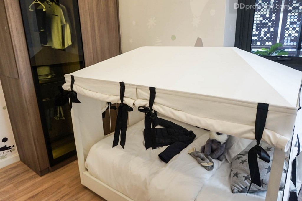 The Line Pahol - Pradipat - 2A 51.2060 DSC02065-058