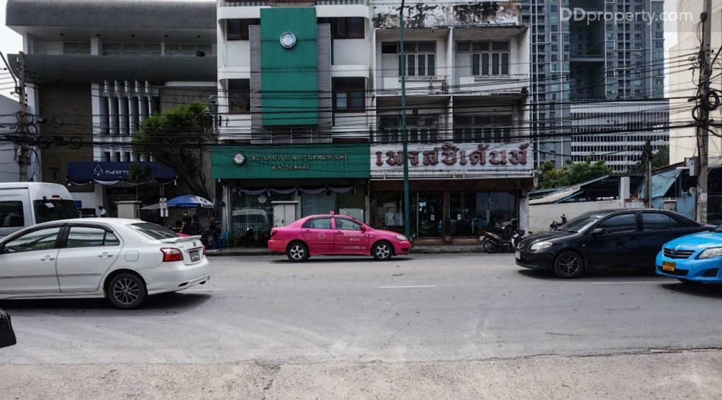 The Line Pahol - Pradipat - Direction1.1 DSC02108-002