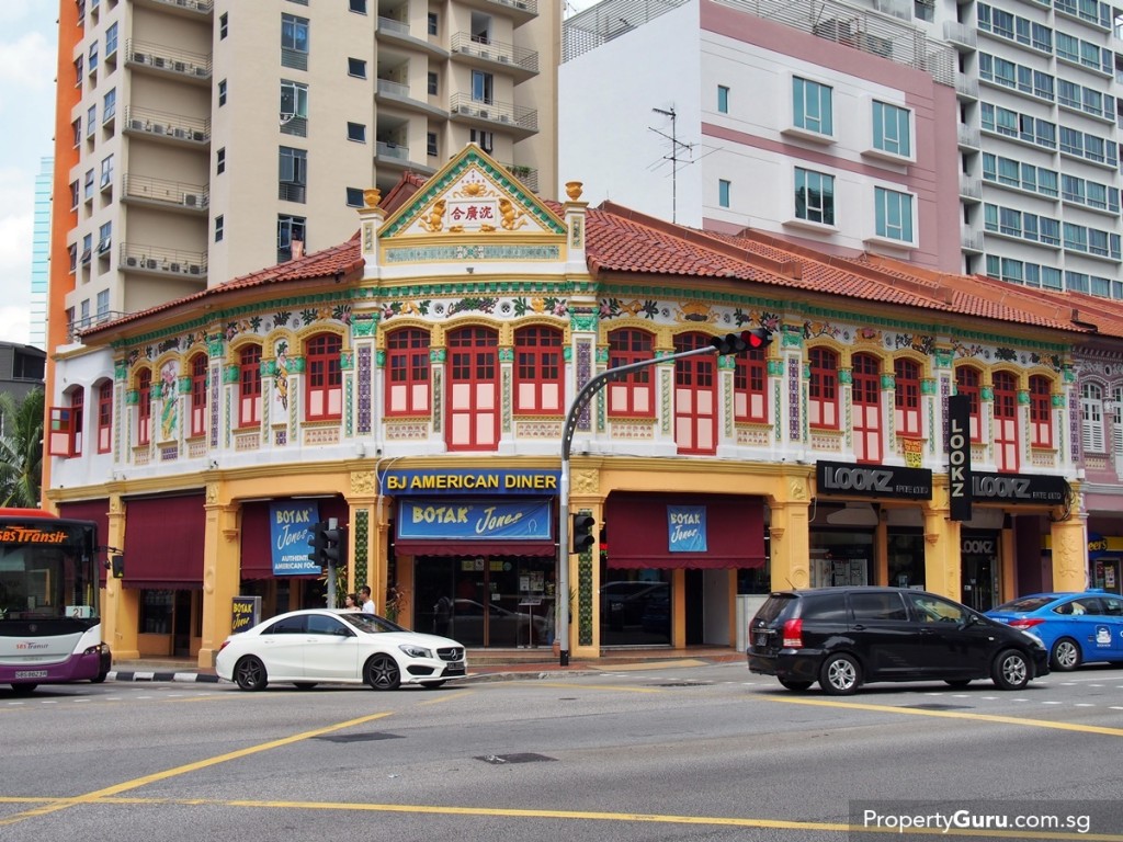 BJ American Diner & Botak Jones