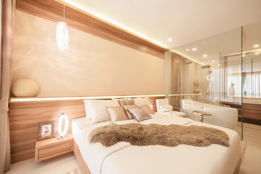 2 bedrooms City Garden Tower master bedroom (5)