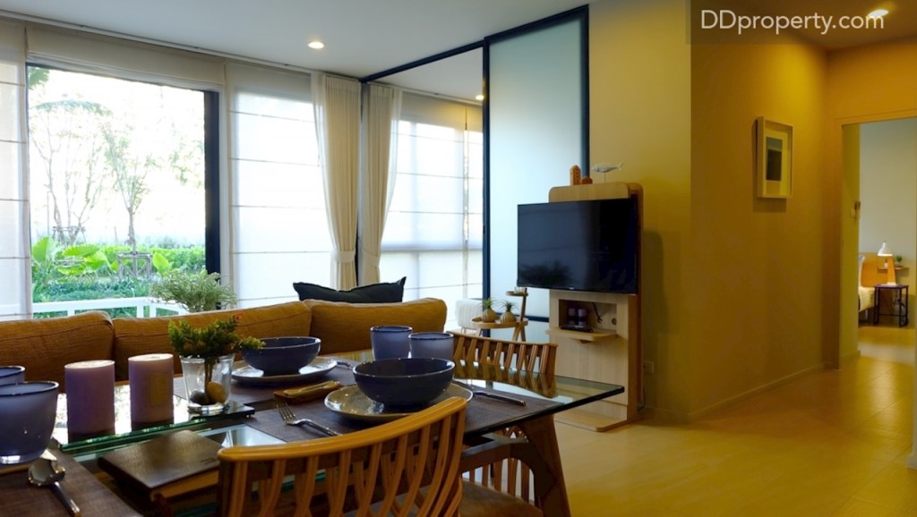 Baan Thew Talay Blue Sapphire