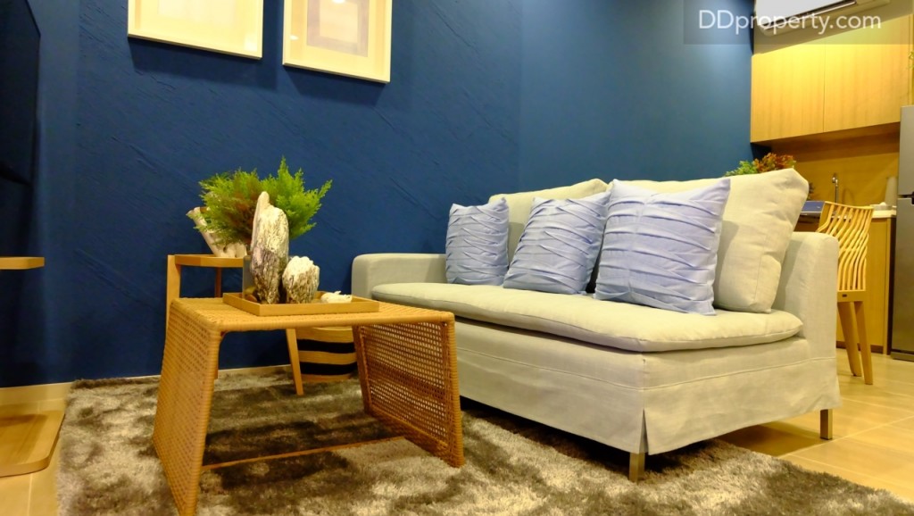 Baan Thew Talay Blue Sapphire