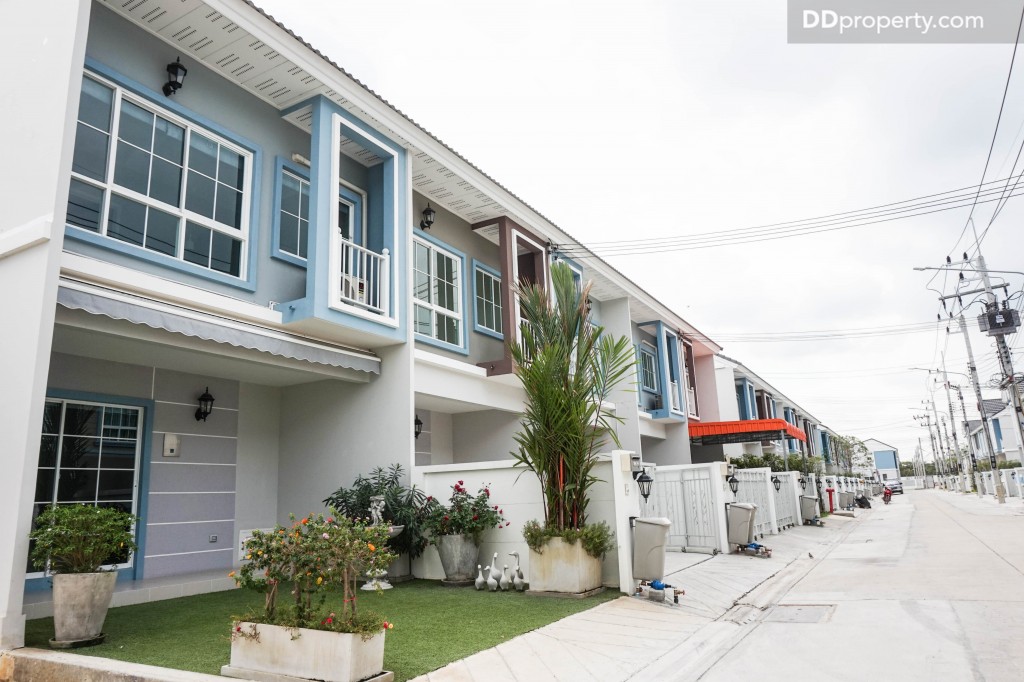 Modi villa Rangsit - DahliaDSC03241-002