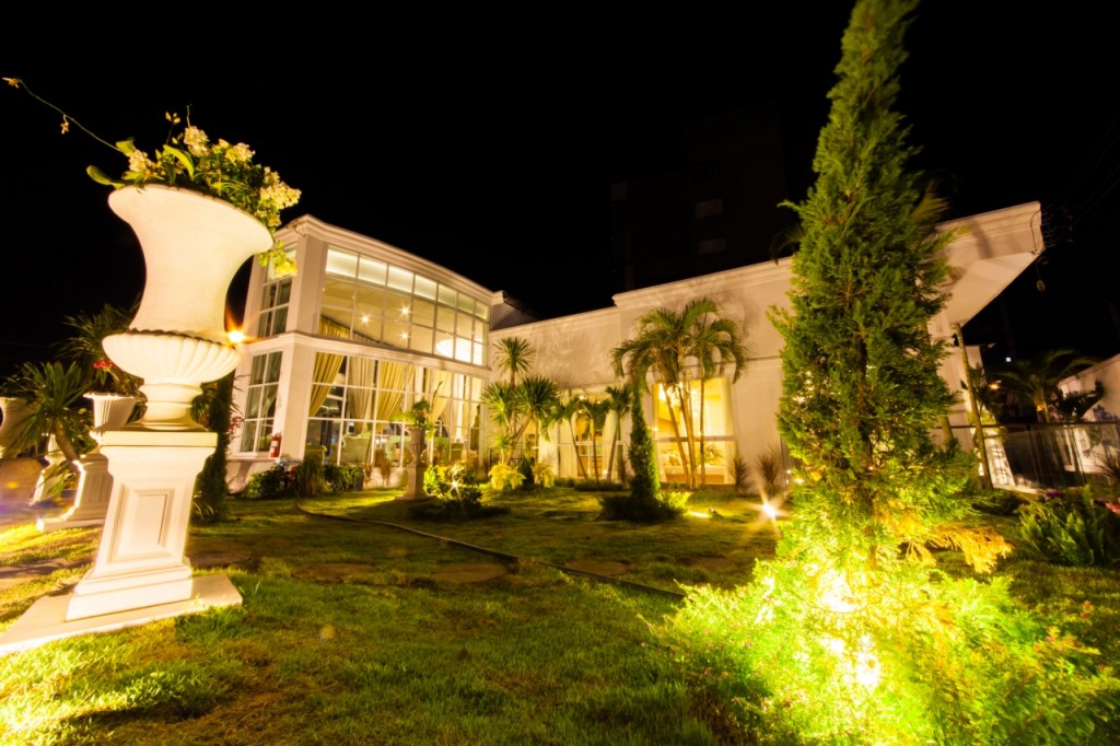 Olympus City Garden Exterior (9)