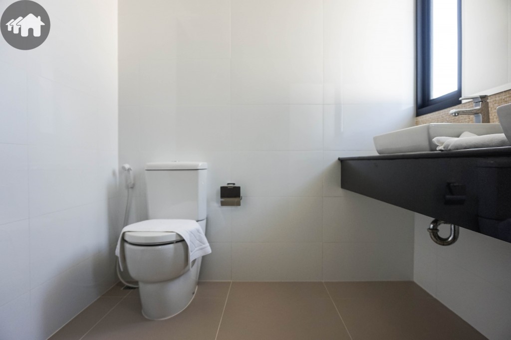 Summakorn Chaiyapruek MalikaDSC03682-030