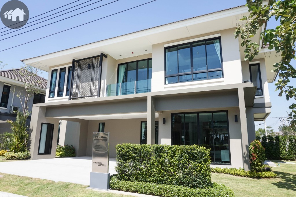 Summakorn Chaiyapruek ParamaDSC03562-001