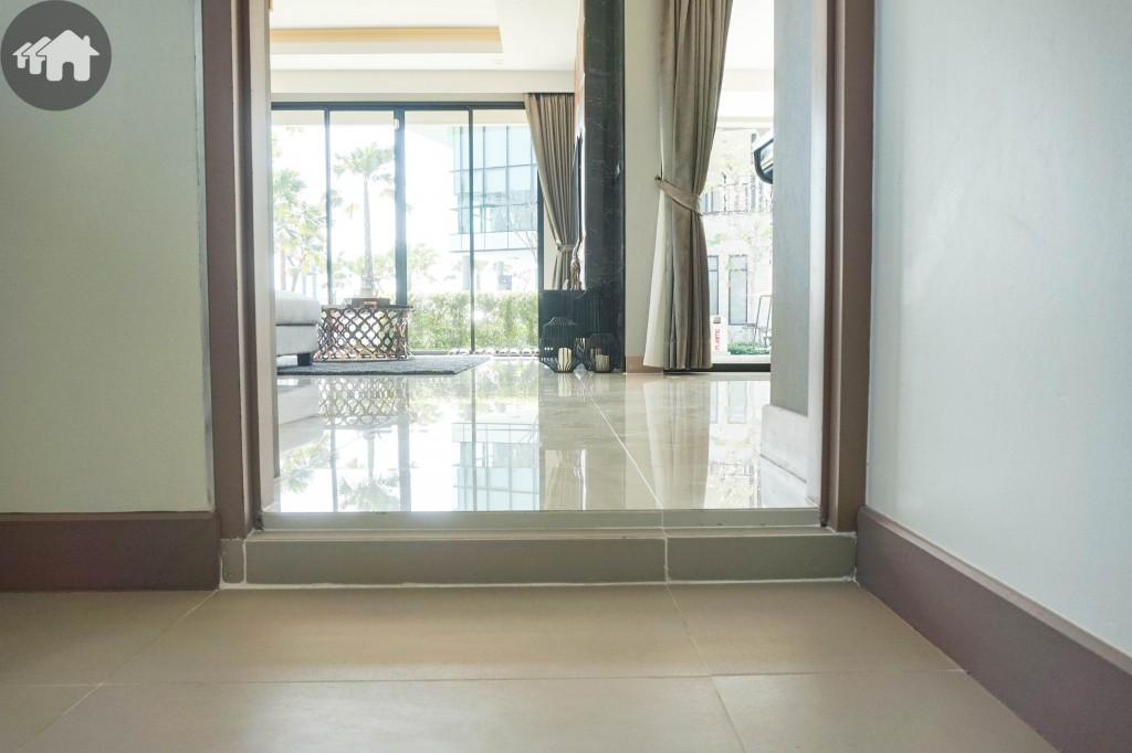 Summakorn Chaiyapruek ParamaDSC03588-021