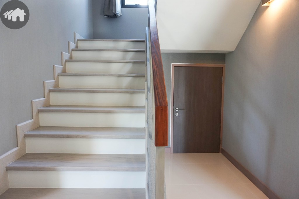 Summakorn Chaiyapruek ParamaDSC03594-025