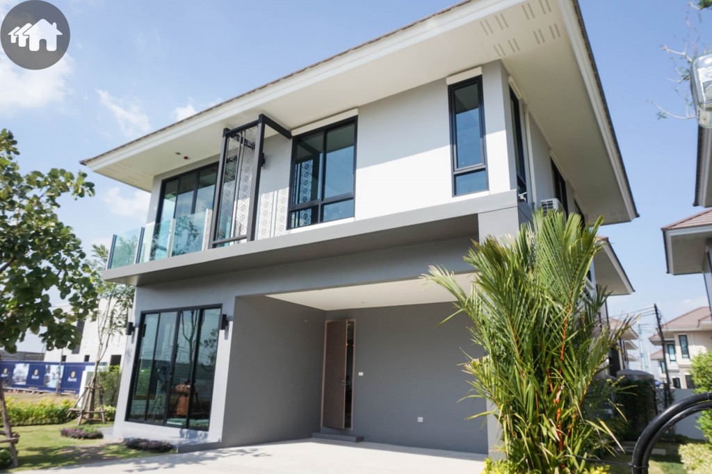 Summakorn Chaiyapruek seineDSC03689-001