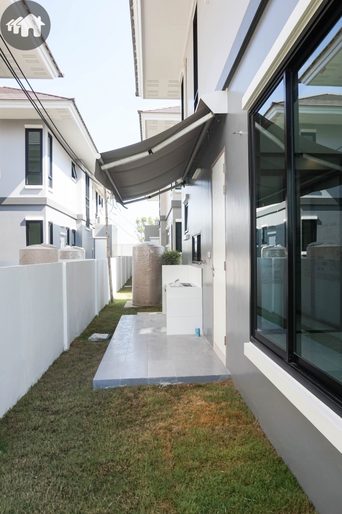 Summakorn Chaiyapruek seineDSC03693-005