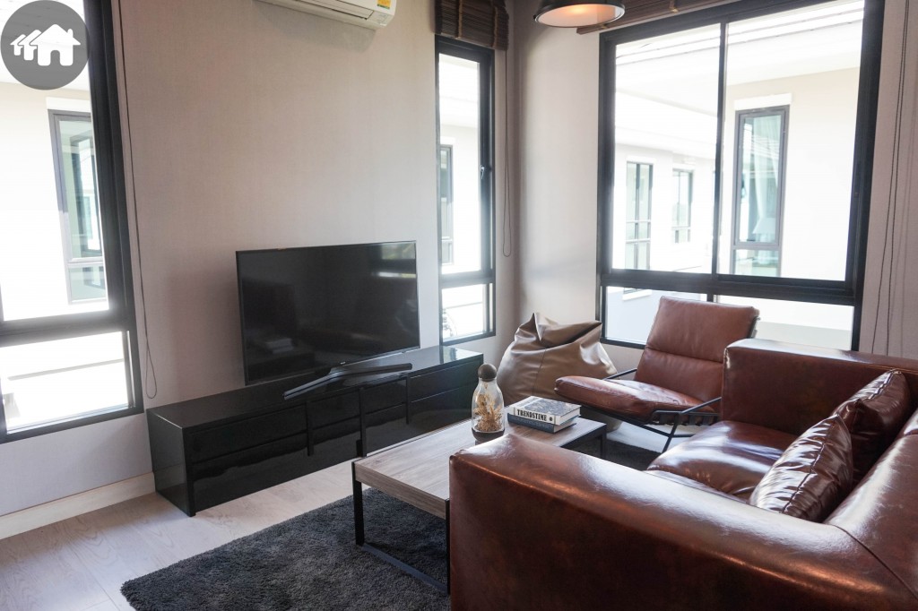 Summakorn Chaiyapruek seineDSC03710-021