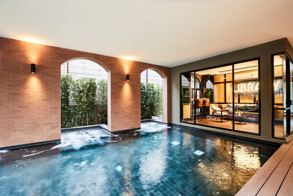 4 20170223142530_500a0258