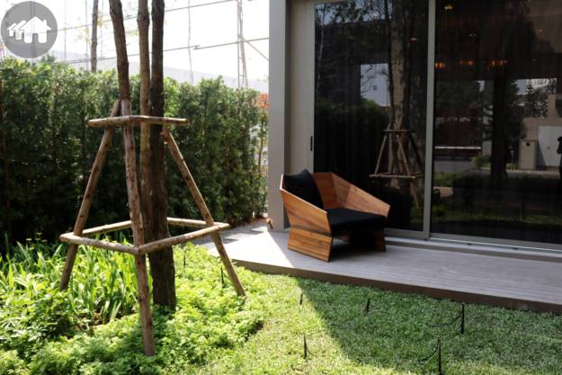 สวนหย่อม โครงการ อาร์เทล พัฒนาการ - ทองหล่อ Artale Phatthanakarn Thonglor 