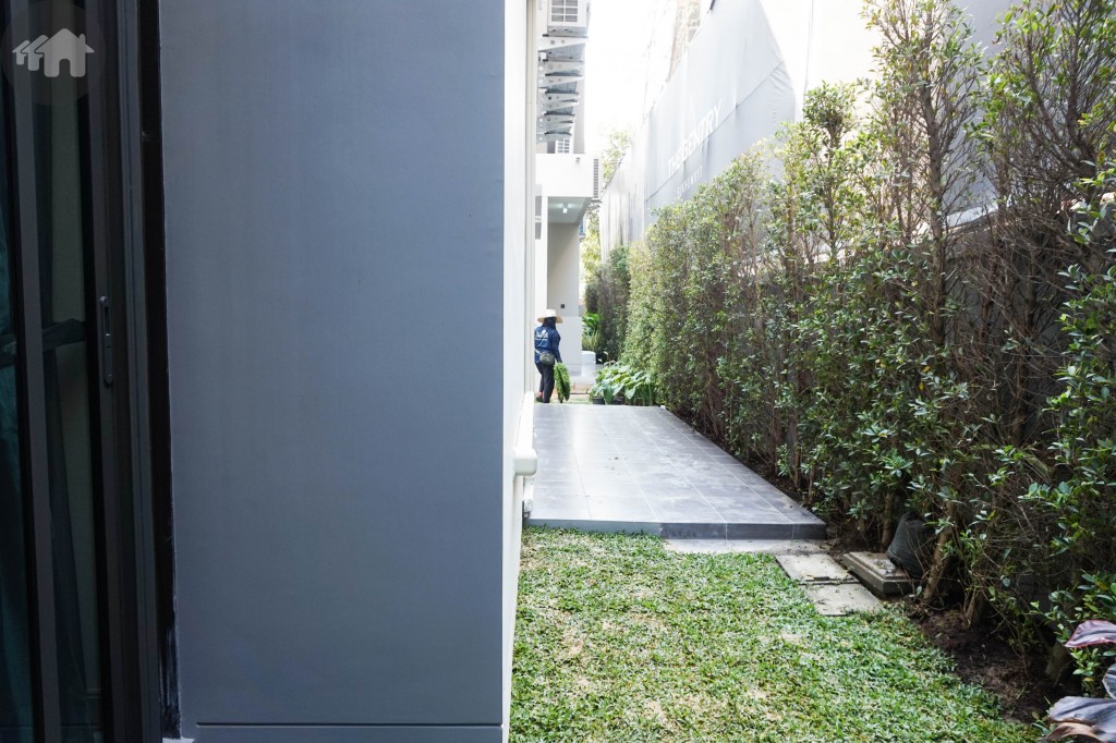 The Gentry Sukhumvit Ex.Queen7 DSC03984-005