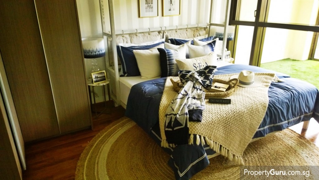 Seaside 3BR master bedroom