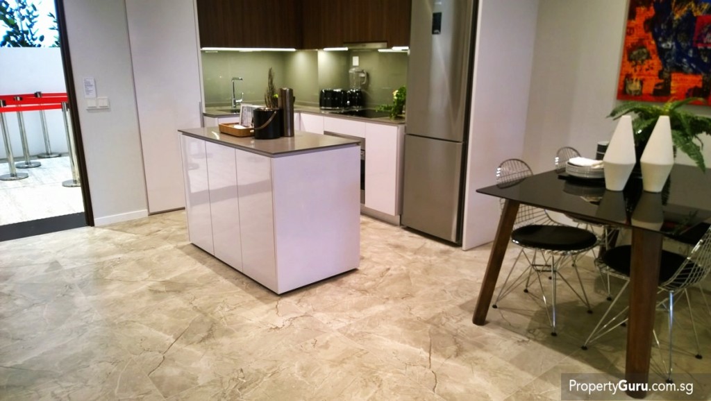 2BR open kitchen with movable island