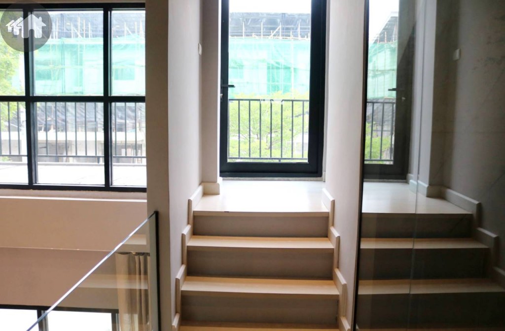 ชั้น 2 ของทาวน์โฮม Type B ของโครงการ อีโค สเปซ บางนา – วงแหวน (Eco Space Bangna - Wongwaen)