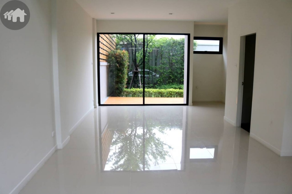 ทาวน์โฮม Type B ของโครงการ อีโค สเปซ บางนา – วงแหวน (Eco Space Bangna - Wongwaen)