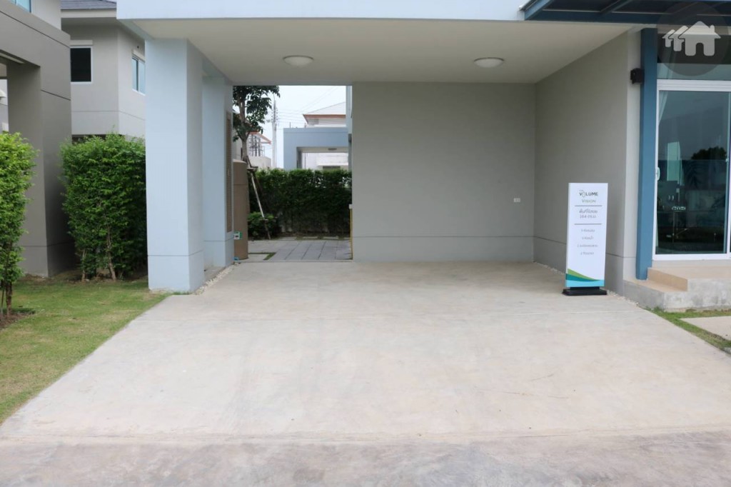 ที่จอดรถบ้านยูนิต The Volume โครงการวารีโอ สุวรรณภูมิ Vario Suvarnabhumi