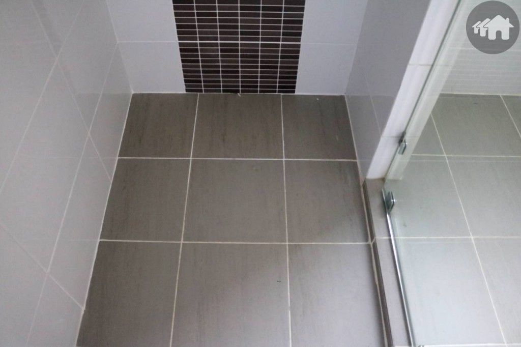 ห้องน้ำยูนิต The Volume ของโครงการ วารีโอ สุวรรรภูมิ Vario Suvarnabhumi