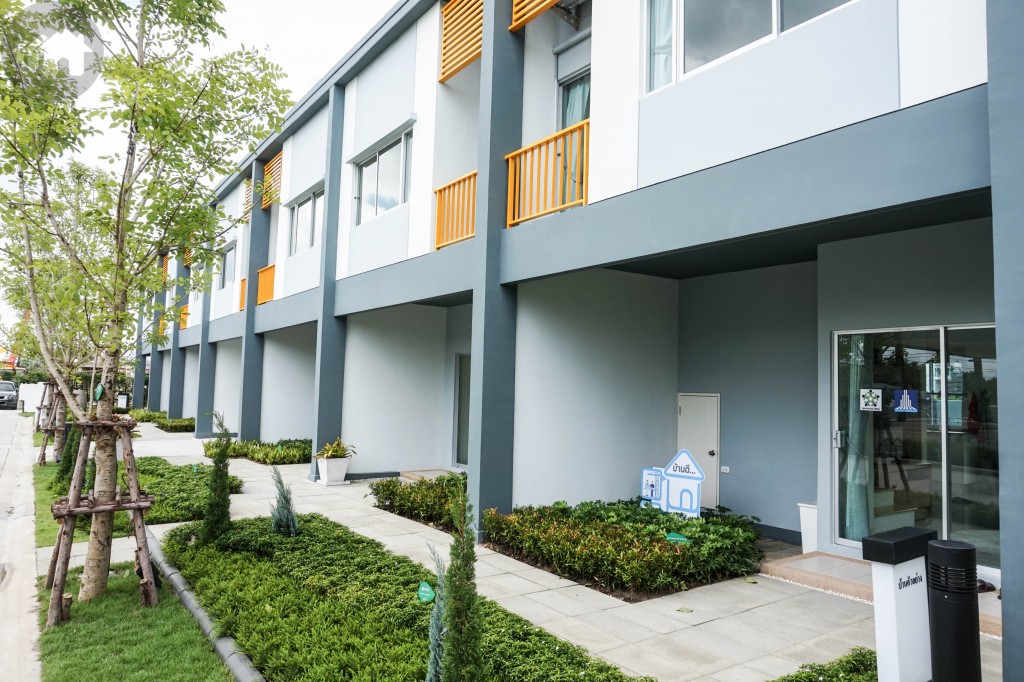 Baan Lumpini Townville Lat Pladuk  Bangpai Station Ex HomeDSC05225-001