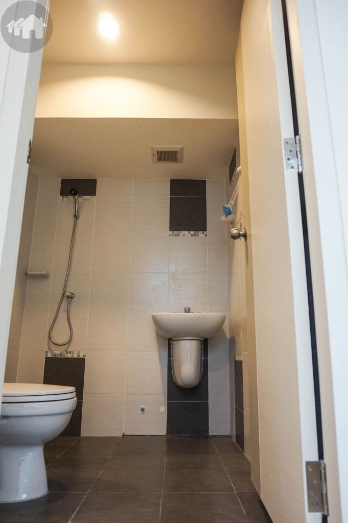 Baan Lumpini Townville Lat Pladuk  Bangpai Station Tr HomeDSC05313-010