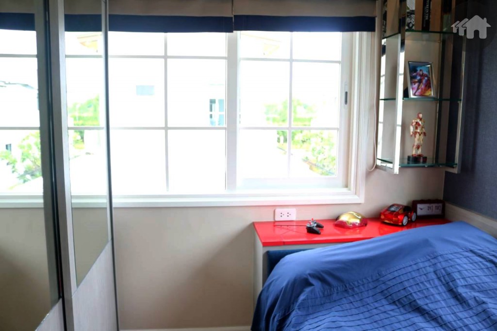 ห้องนอนโครงการ โกลเด้น ทาวน์ บางนา – สวนหลวง Golden Town Bangna Suanluang 