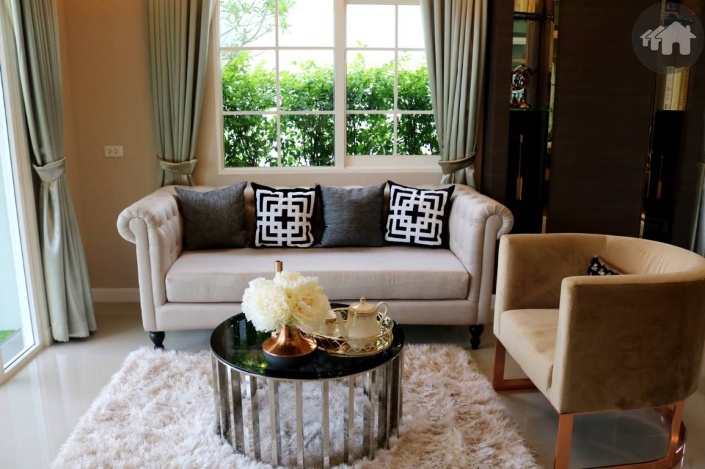 บ้านยูนิต Kensington ของโครงการ โกลเด้น ทาวน์ บางนา – สวนหลวง  Golden Town Bangna Suanluang