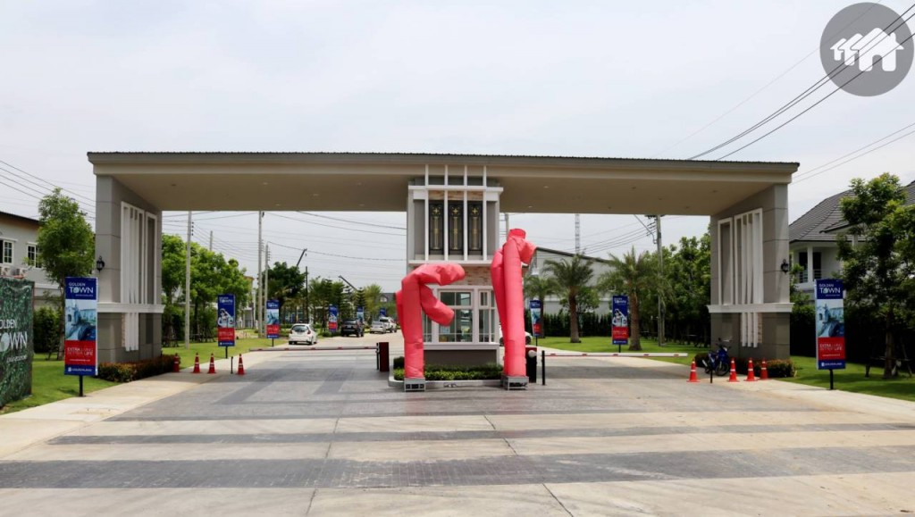  Main Gate โครงการ โกลเด้น ทาวน์ บางนา – สวนหลวง  Golden Town Bangna Suanluang 