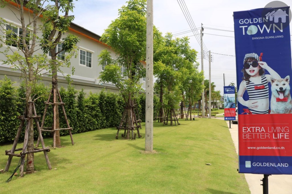 สวนหย่อมภายในโครงการ โกลเด้น ทาวน์ บางนา – สวนหลวง Golden Town Bangna Suanluang 