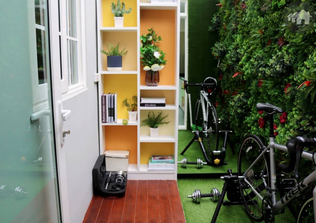 พื้นที่หลังบ้านโครงการ โกลเด้น ทาวน์ บางนา – สวนหลวง Golden Town Bangna Suanluang 