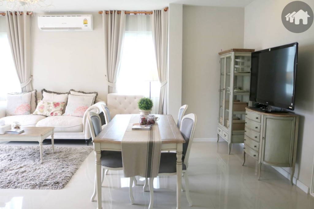 พื้นที่นั่งข้าวของบ้านยูนิต Aris โครงการ กรีนิช ไพร์ม ทางด่วนรามอินทรา-หทัยราษฎร์ Greenwich Prime Express Way Ramintra Hathairat