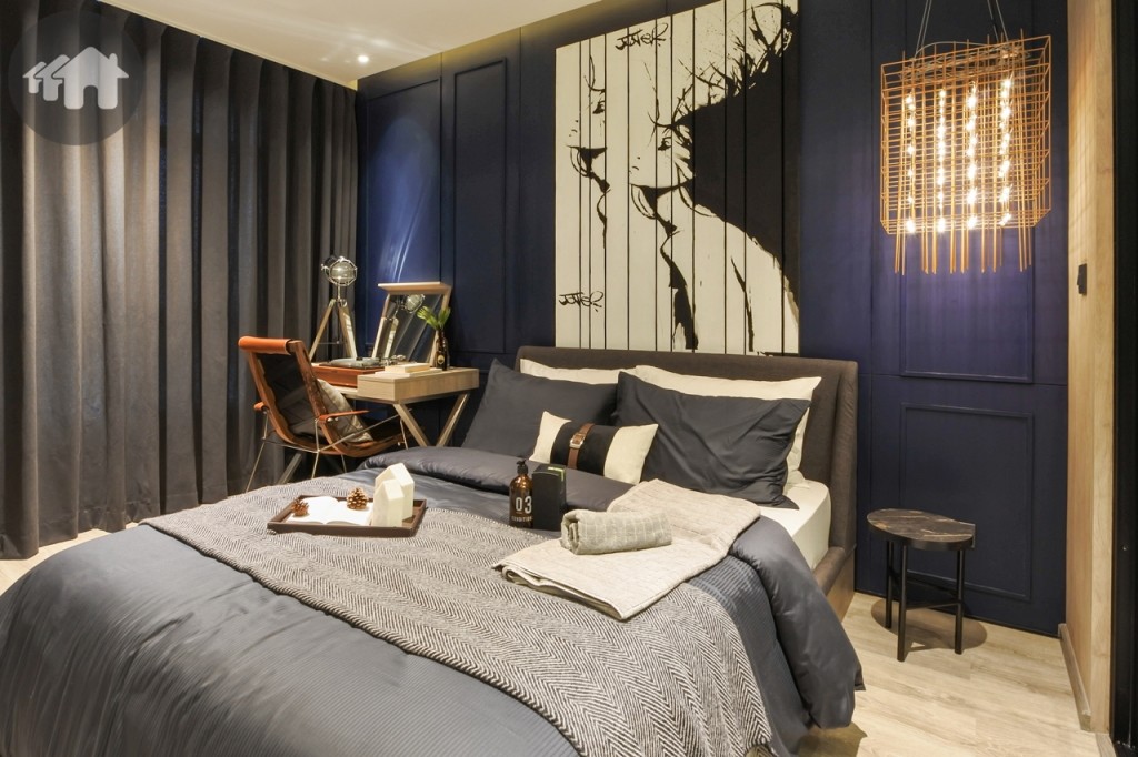 ห้องนอนวางเตียงขนาด 5 ฟุต สามารถวางโต๊ะวางโคมไฟได้ 