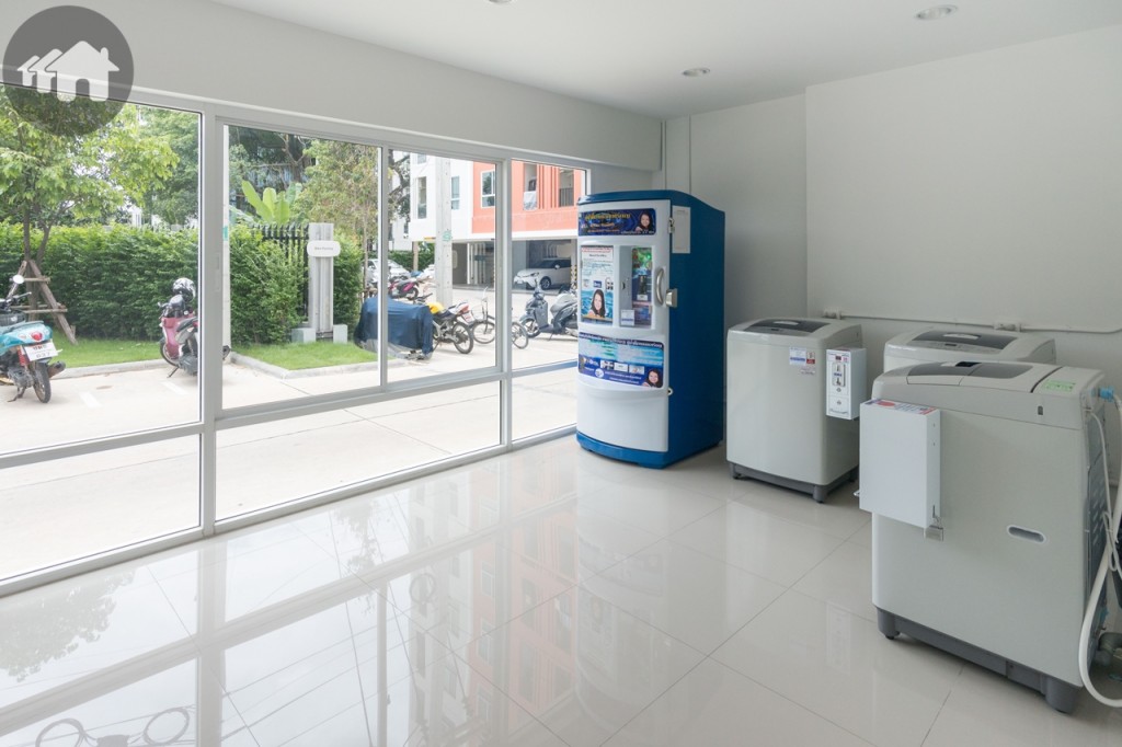 ห้องซักผ้า และตู้กดน้ำ