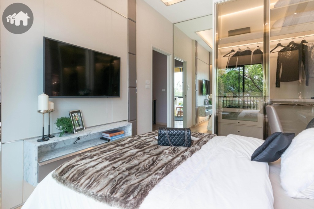 ห้องนอนใหญ่อีกมุมหนึ่ง